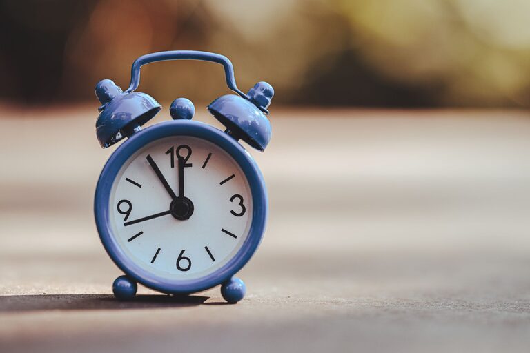 Mindful Breaks You Can Take in Five Minutes to Refresh Your Day